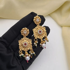 GlintAura Heritage Neckalce