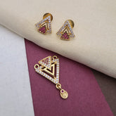 Buy Kundan Pendant & Earrings For Girls & Women Online | Wedding Accessories | Roodap