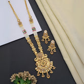 Buy Sanara Crystal Necklace Set For Women Online | Roodap