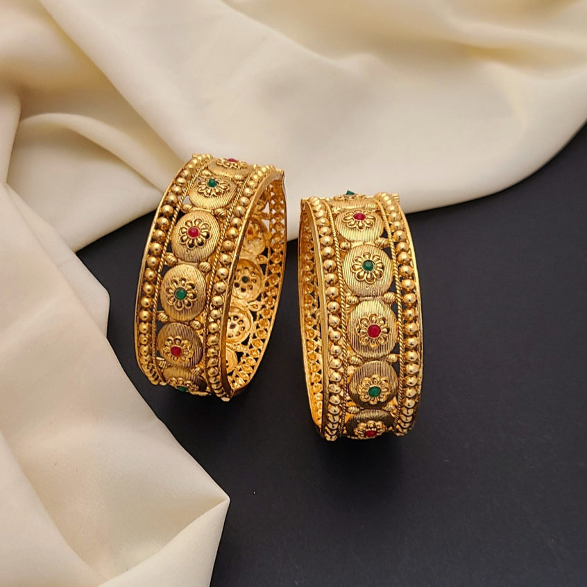Flicker Bangles Set