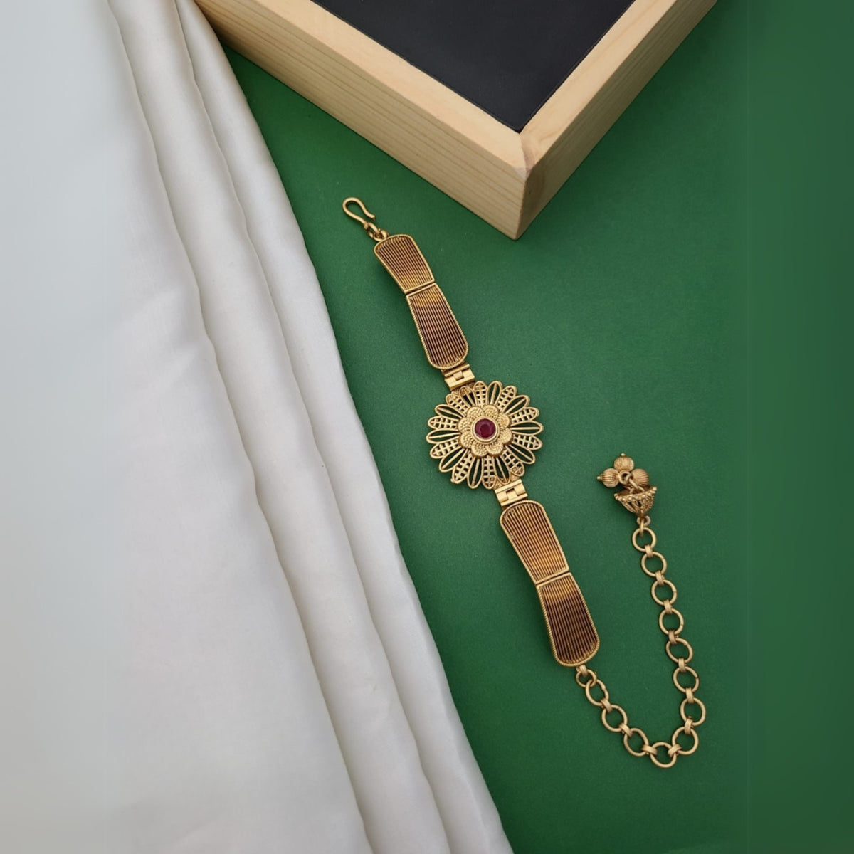 Buy Bevel Bracelets For Women Online | Roodap