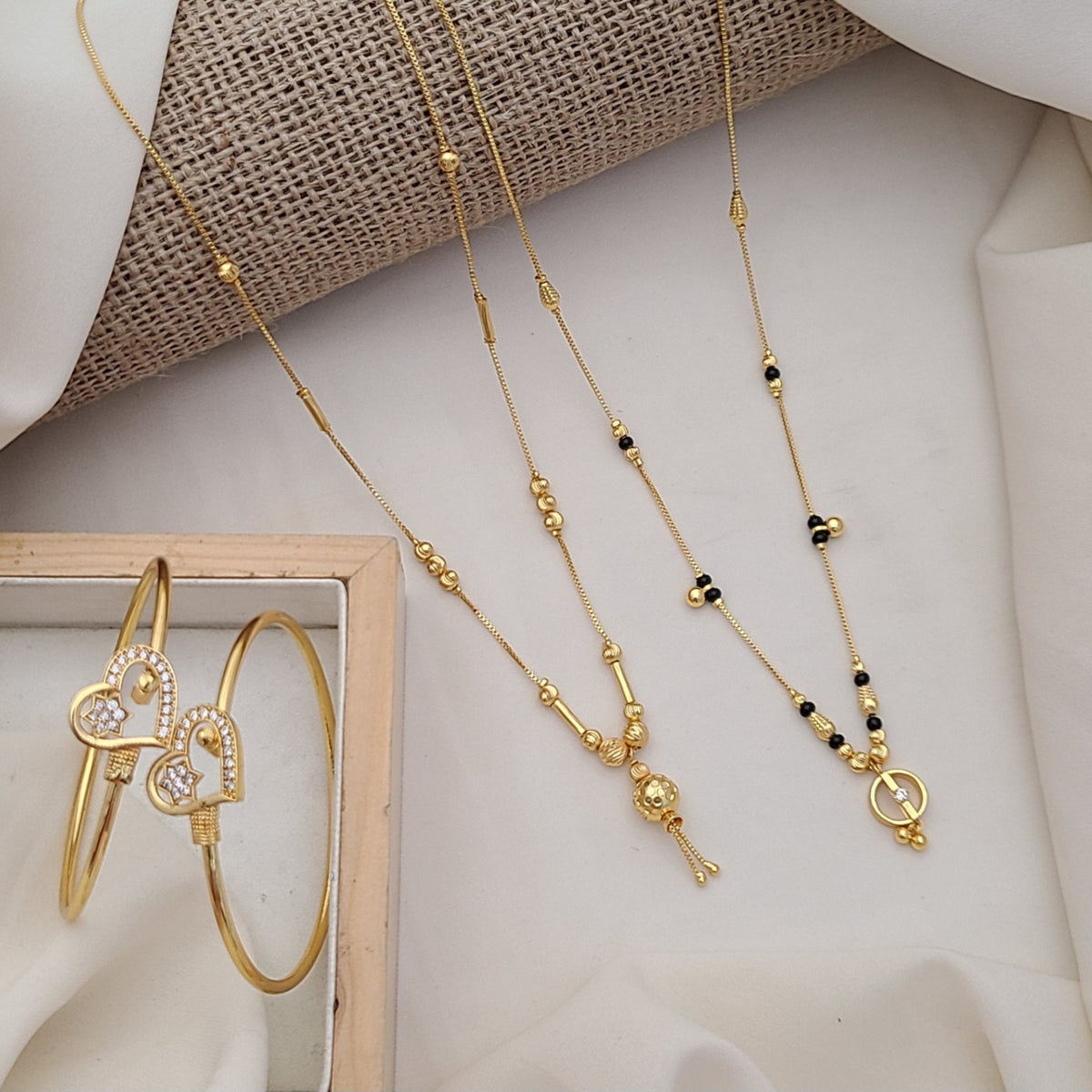 Buy Crater Necklace & Bangles Combo For Girls & Women Online | Roodap