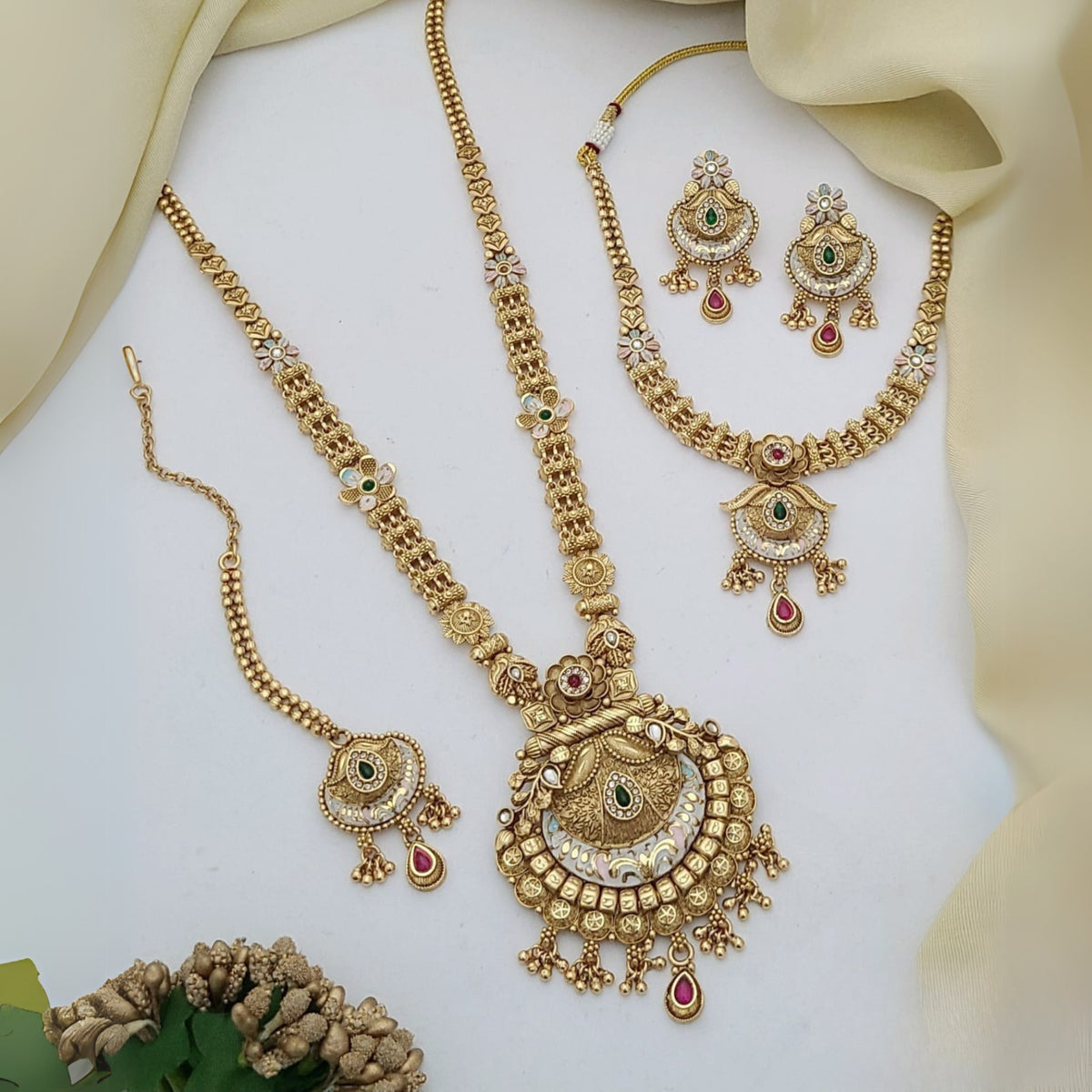 Buy Curve Wedding Jewellery Set For Bridal & Women Online | Wedding Jewellery | Roodap