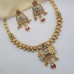 Buy Duchess Short Necklace Set For Girls & Women Online | Roodap