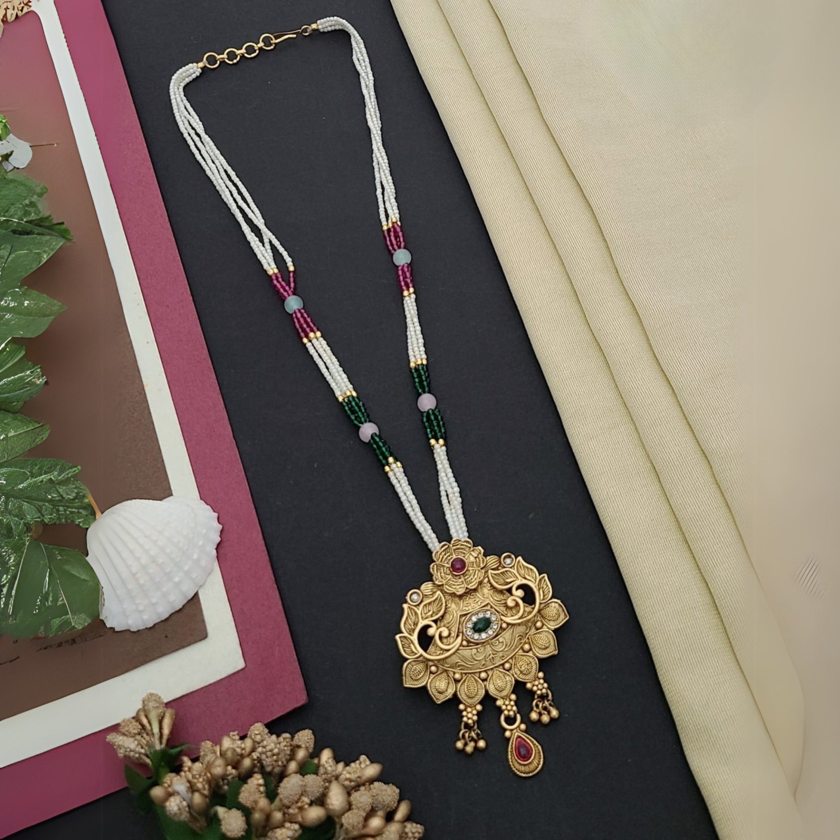Buy Ethnic Crystal Necklace For Women Online | Roodap