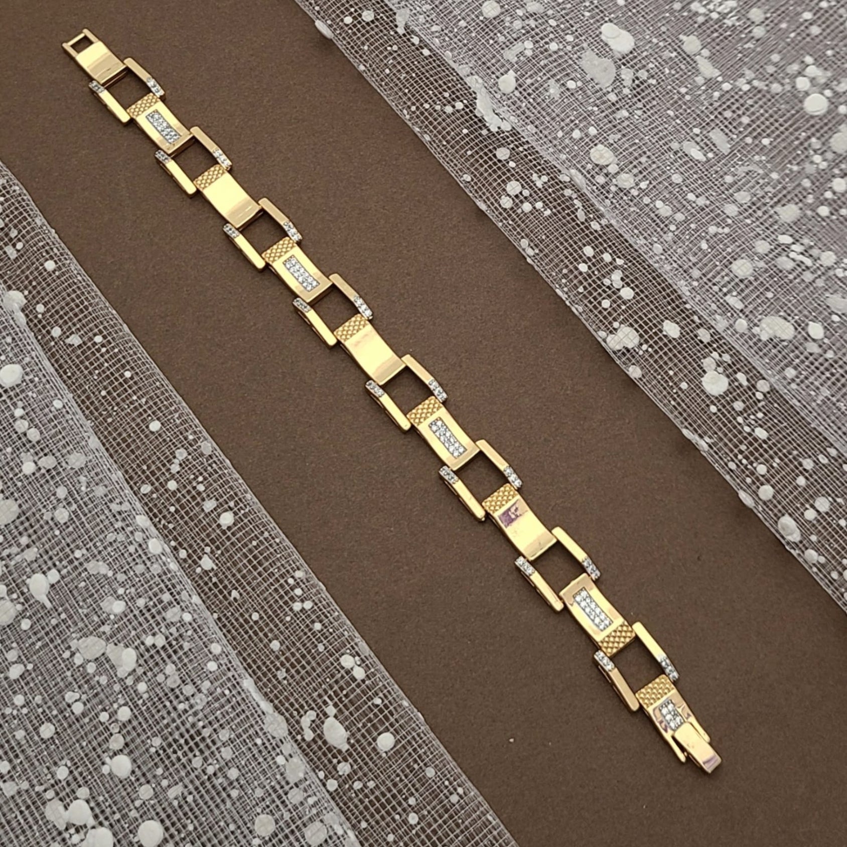 Buy Feather Men's Bracelets Online | Roodap
