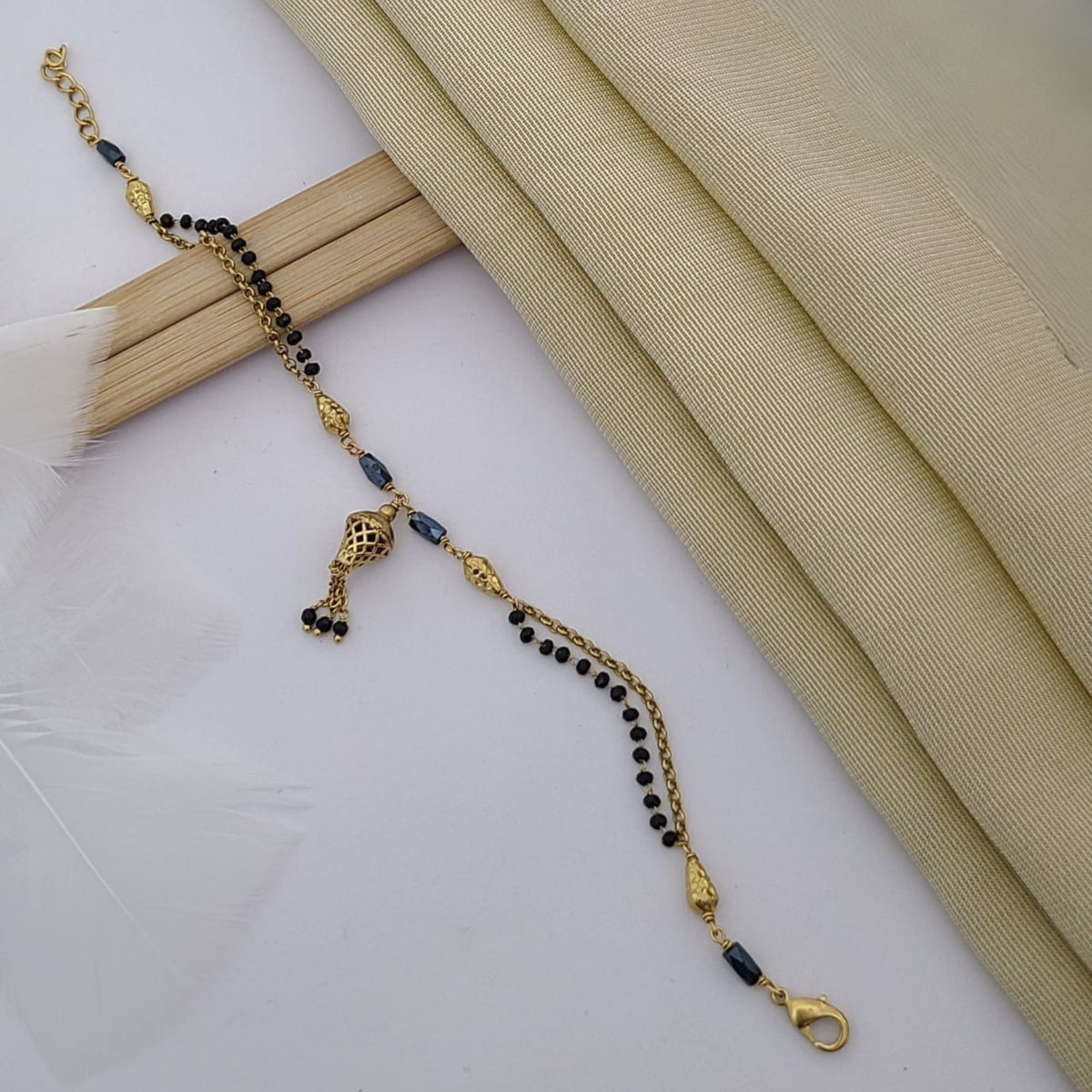 Buy Flake Bracelets For Girls & Women Online | Roodap