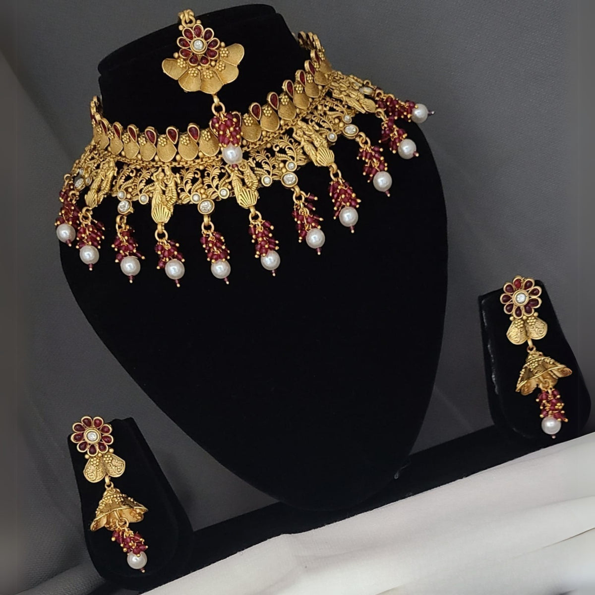 Buy Fray Chokar Necklace Set For Women Online | Roodap