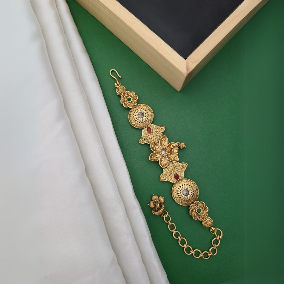 Buy Glint Bracelets For Women Online | Roodap
