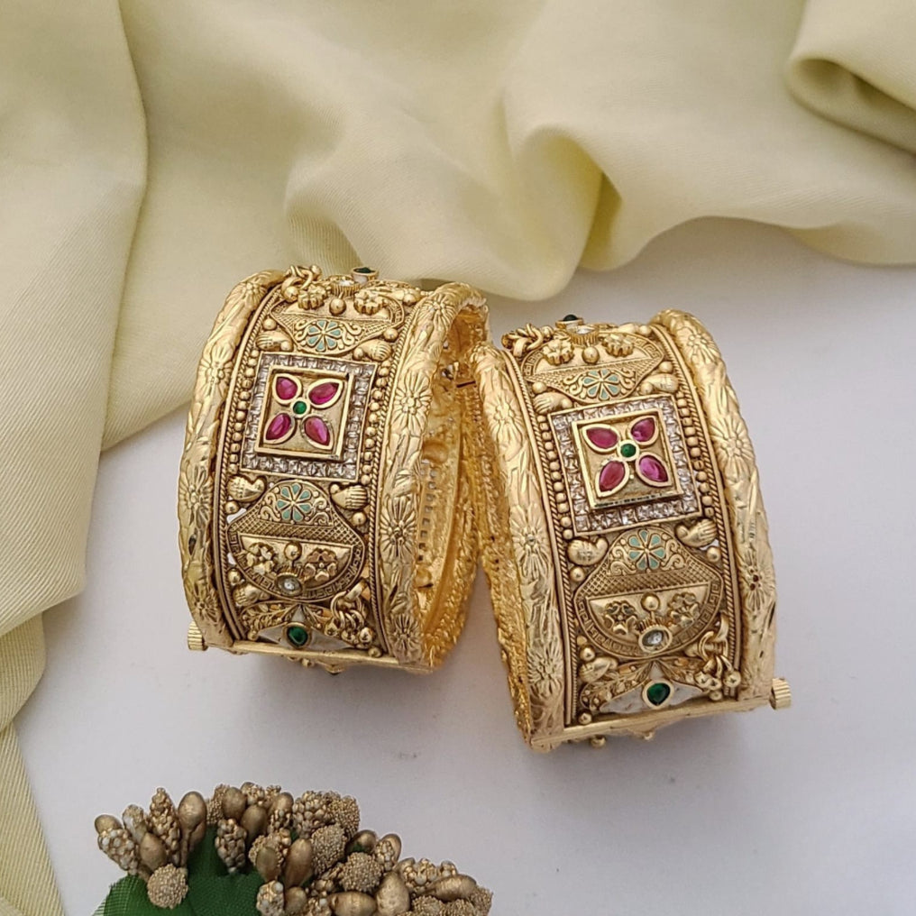 Buy Jivana Bangles Set For Women Online | Roodap