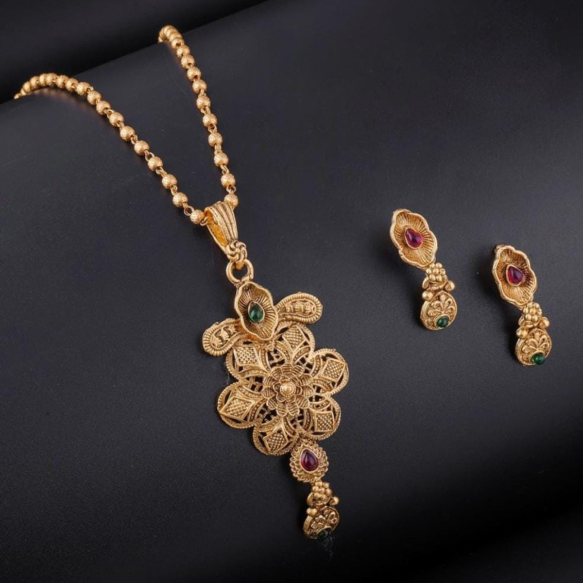 Buy Serenity Pendant Set For Girls & Women Online | Roodap