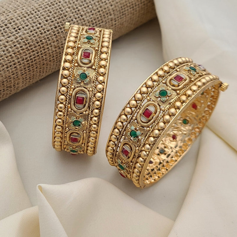Buy Stunning Bangles Set For Women At Best Price | Roodap 