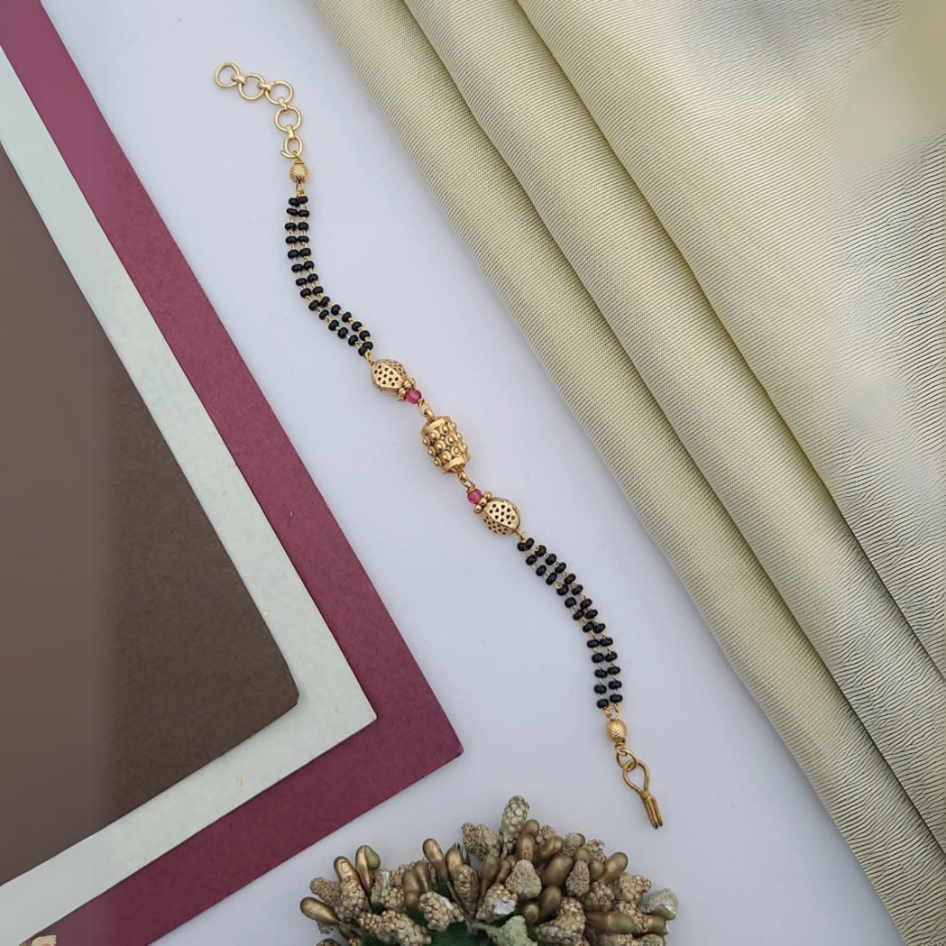 Buy Temple Bracelets For Girls & Women Online | Roodap