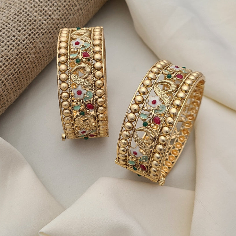 Buy Textured Bangles Set For Women At Best Price | Roodap