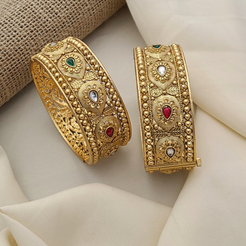 Buy Timeless Bangles Set For Women At Best Price | Roodap