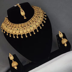 Buy Timeless Chokar Necklace Set For Women Online | Roodap