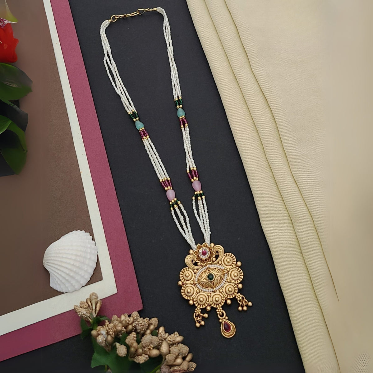 Buy Twist Crystal Necklace For Women Online | Roodap